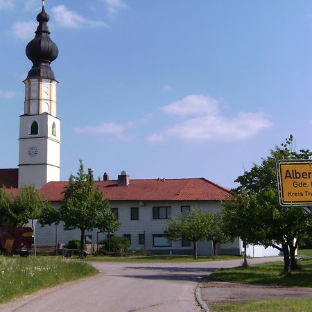 Gasthaus Hingerl Hotel Obing Exterior foto