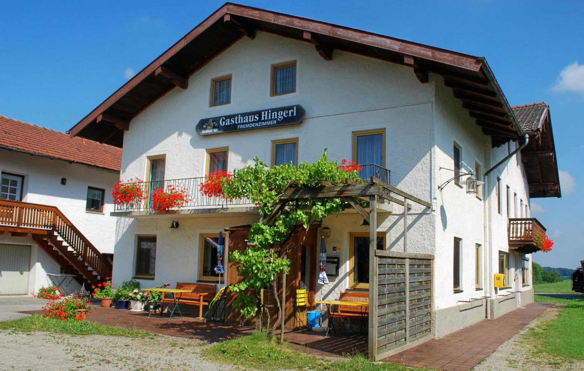 Gasthaus Hingerl Hotel Obing Exterior foto