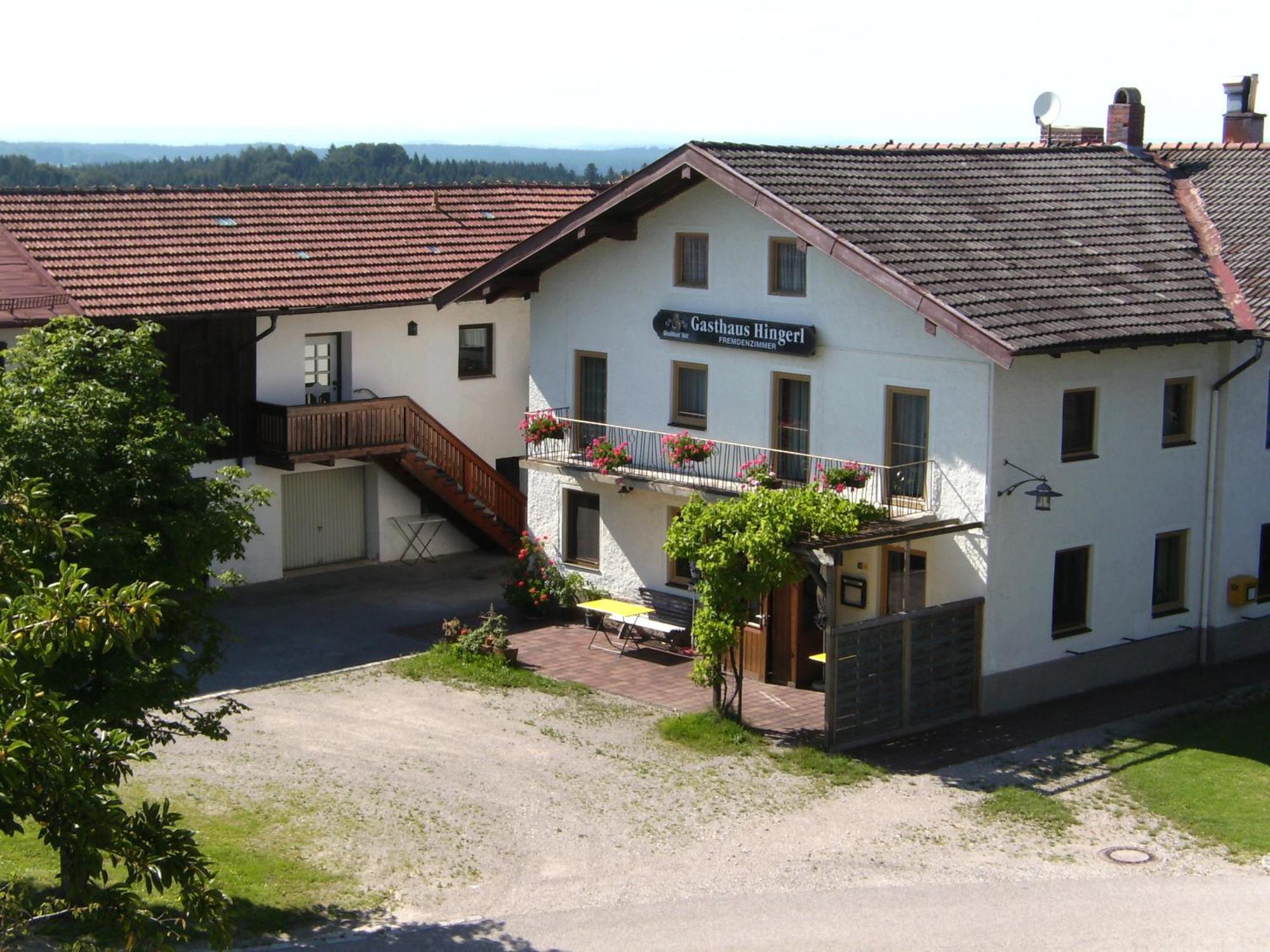 Gasthaus Hingerl Hotel Obing Exterior foto